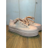 Roze suede sneaker